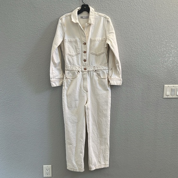 Zara - Beige Denim Jumpsuit Size Medium - Picture 4 of 10